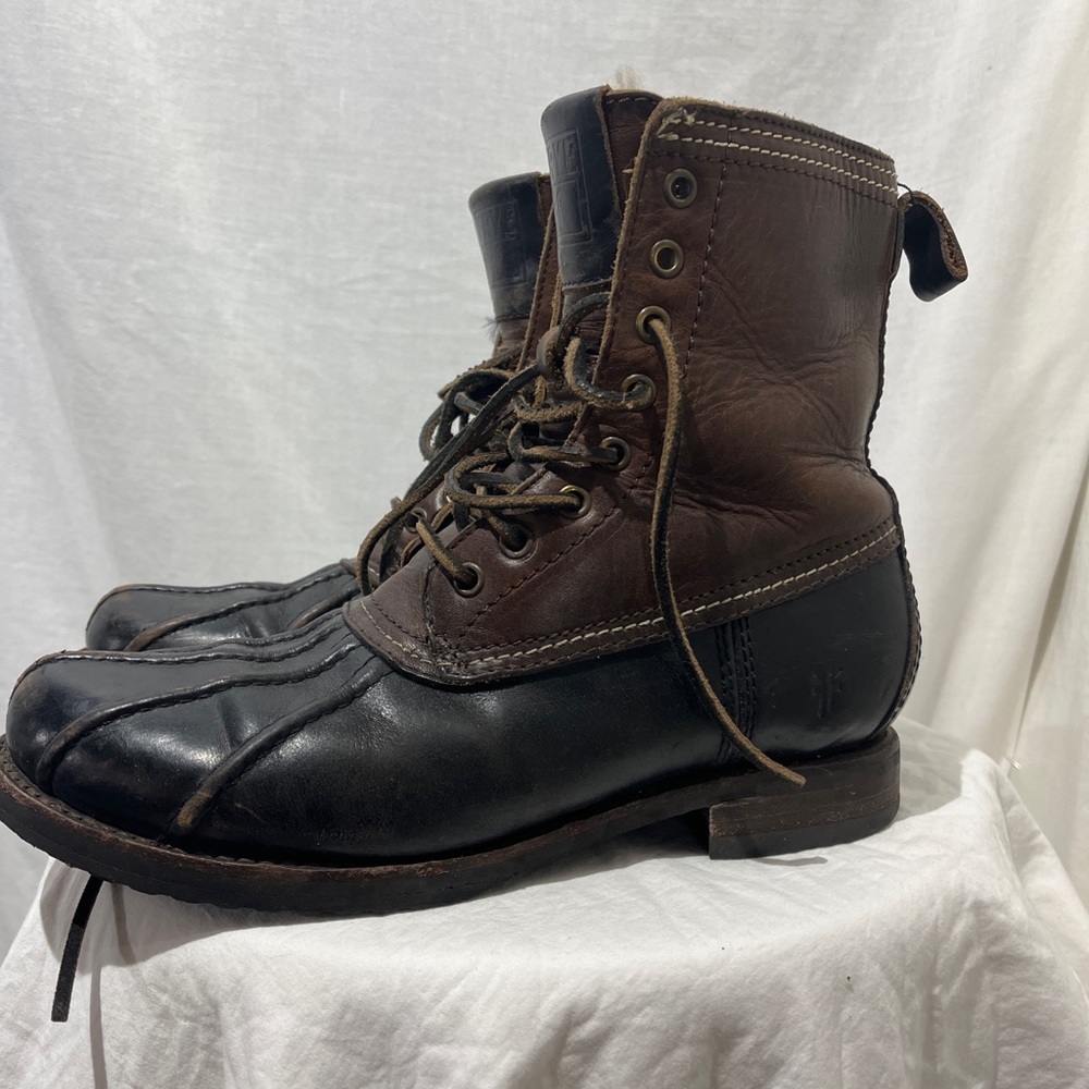Frye Veronica Duck Chukka Boots, Insulated, Women’s Size 9